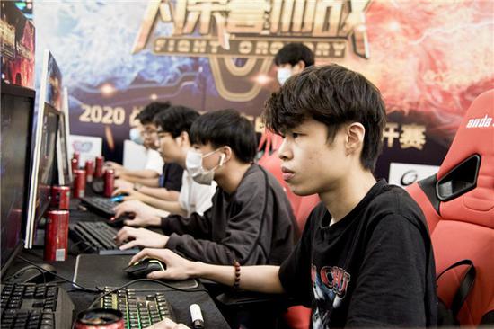 内线支柱 内线支柱