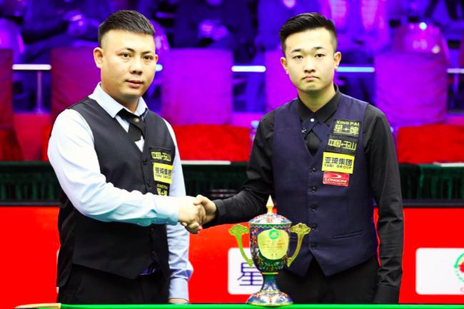 放大了击球 放大了击球